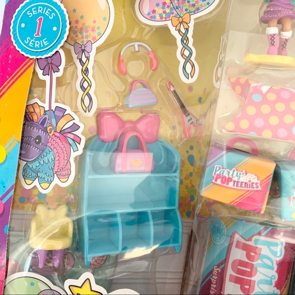 Party Pop Teenies Mega Party Surprise Set Series 1 - Picture 5 of 6